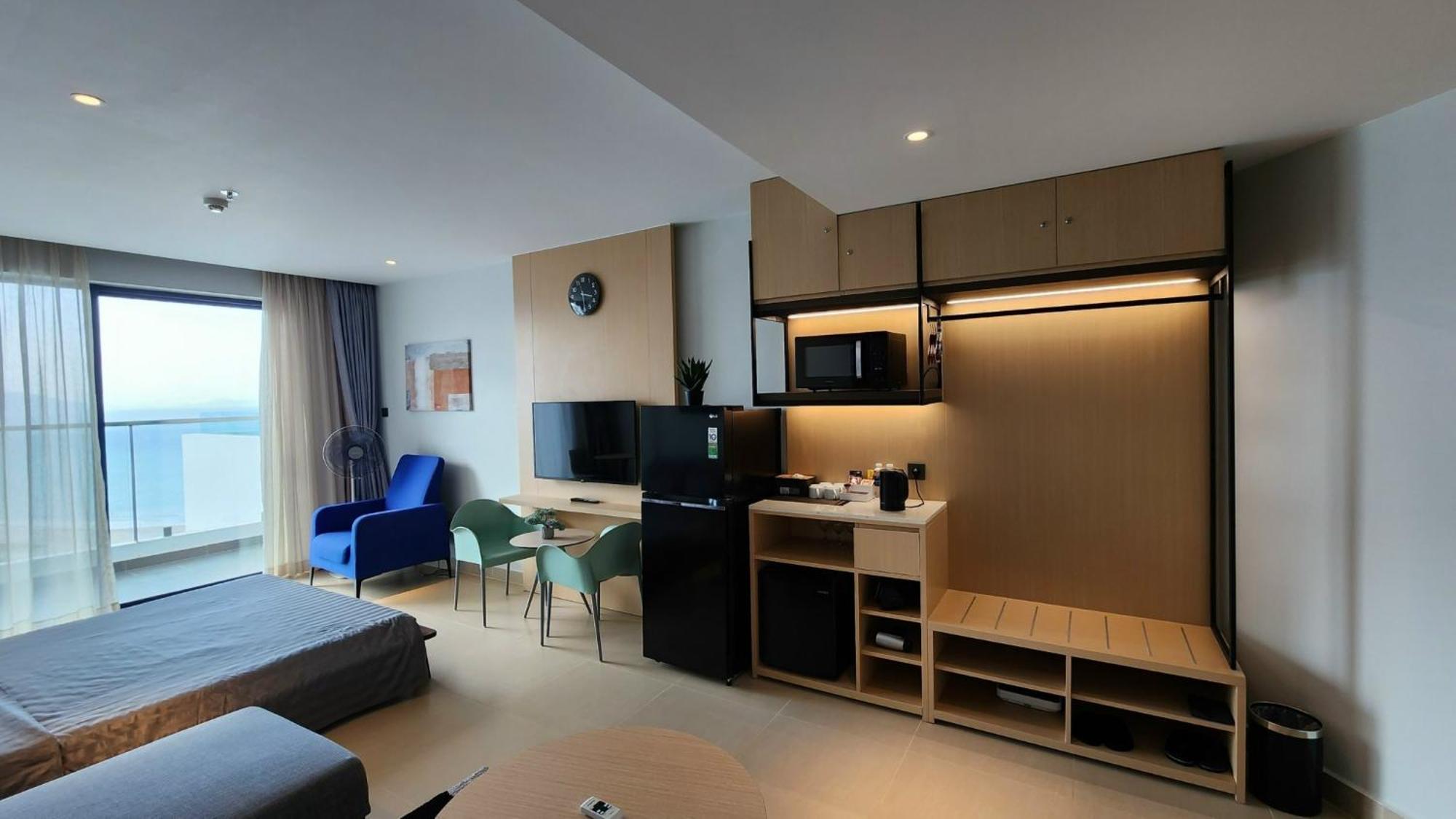 Arena Cam Ranh Beach Resort Mieu Ong Екстер'єр фото